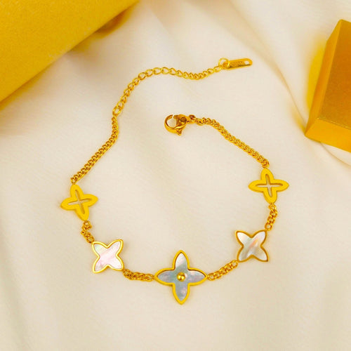 GOLDURA® MOTHER-OF-PEARL VINTAGE NECKLACE