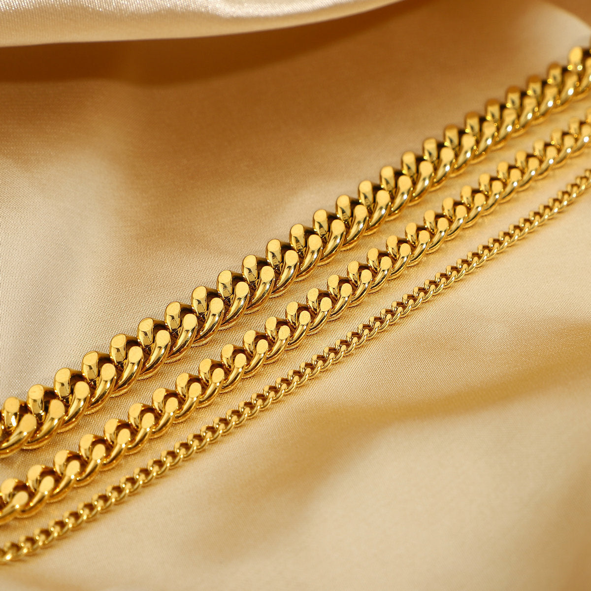 HELEN GOLD ANKLET