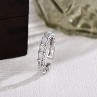 Platinum - White MOP