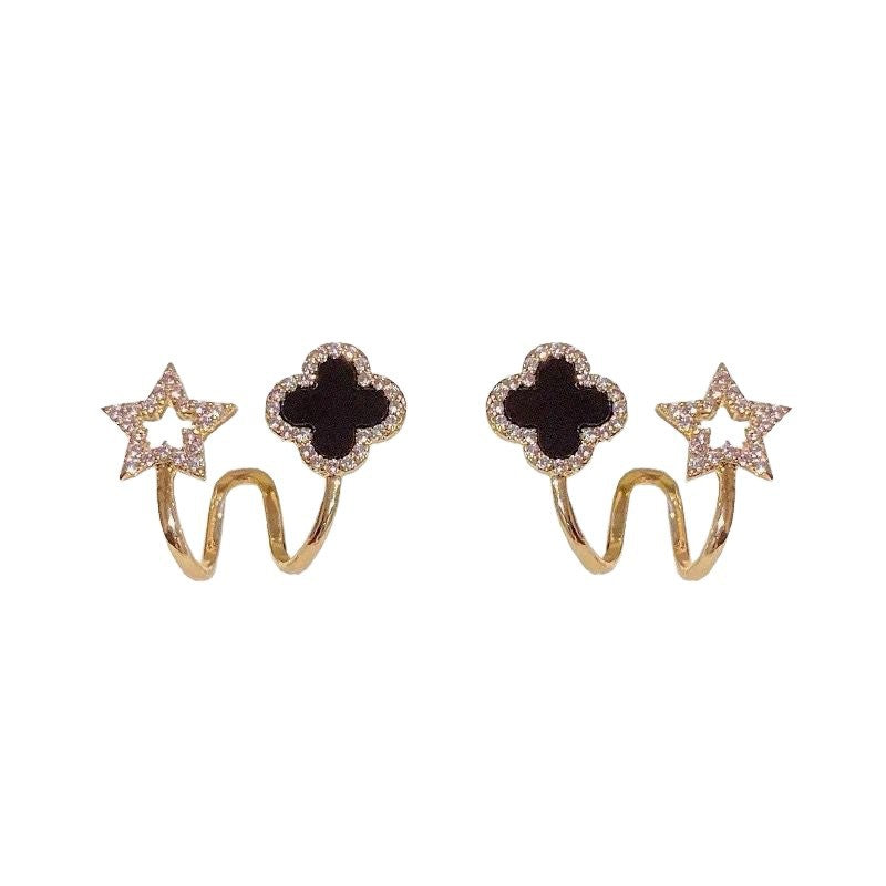 GOLDURA® CLOVER BLOOM STUD EARRINGS