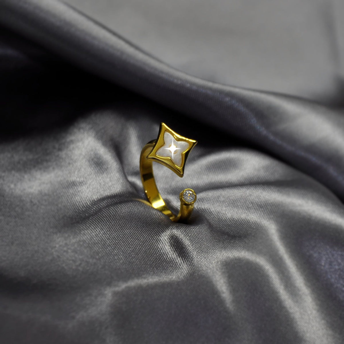 Vintage Monogram Mother of Pearl Disc Ring