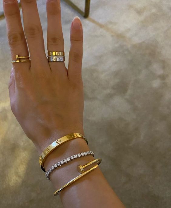GOLDURA®  NAIL BRACELET | GOLD
