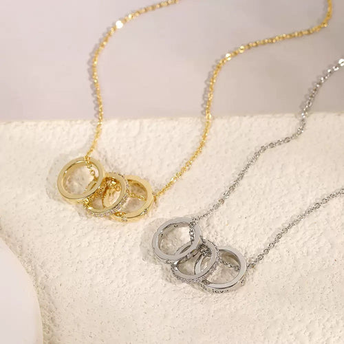 GOLDURA® TRIPLE RING PAVÉ NECKLACE