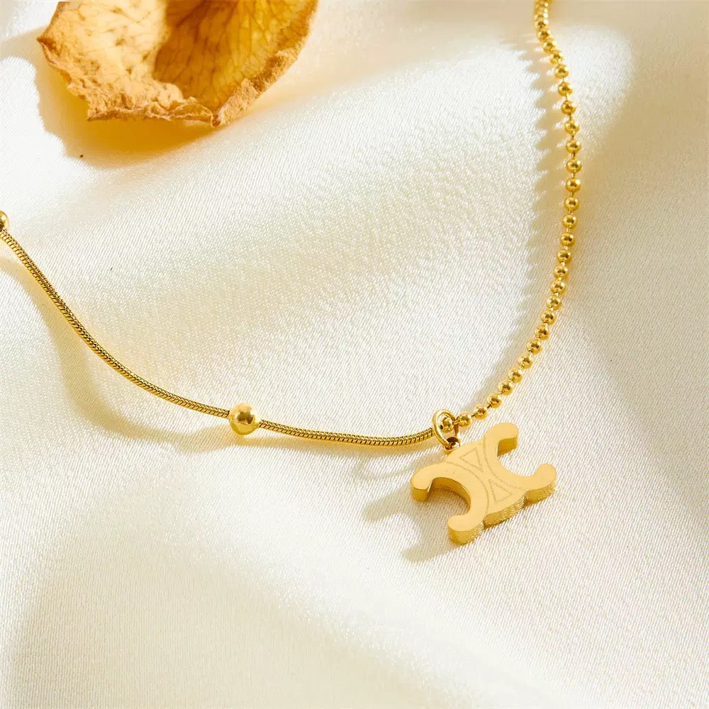GOLDURA® Arc Charm Bracelet