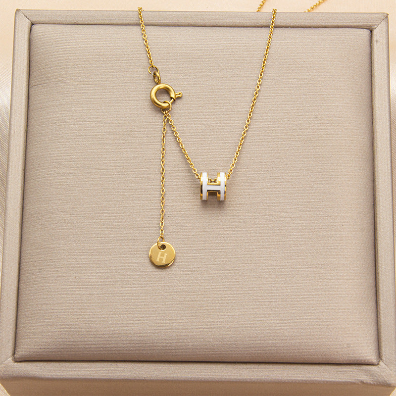GOLDURA® H ENAMEL NECKLACE