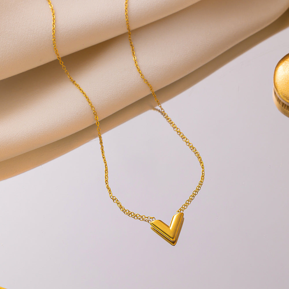 GOLDURA® V SIGNATURE NECKLACE