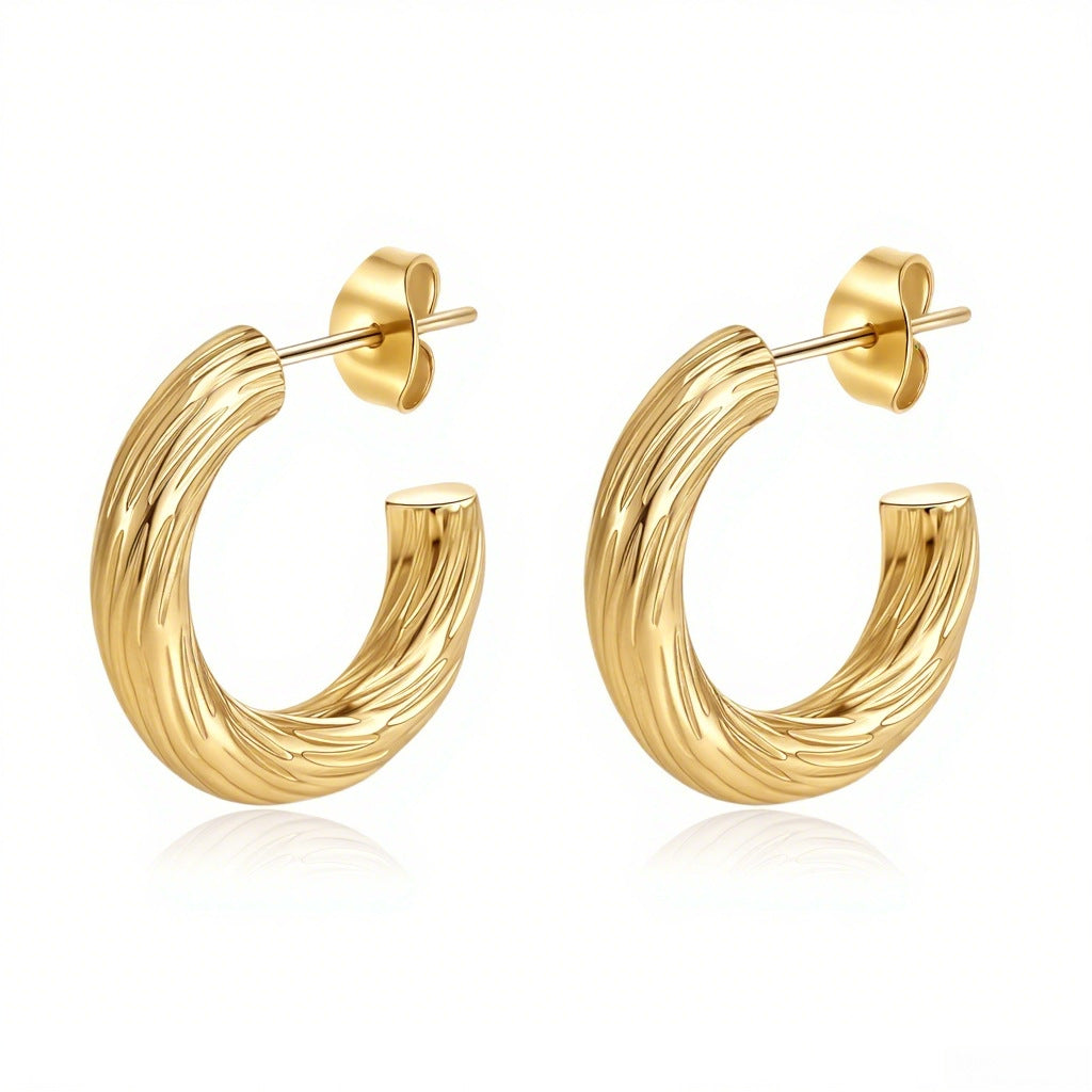 GOLDURA® LUXE C-HOOP EARRINGS