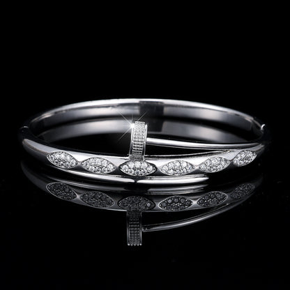 18K Gold Plated Nail Motif Bangle
