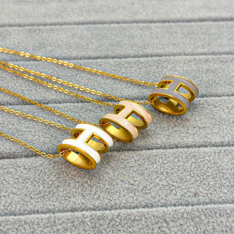 GOLDURA® H ENAMEL NECKLACE