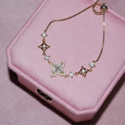 Shimmering Azure Clover Zircon Bracelet