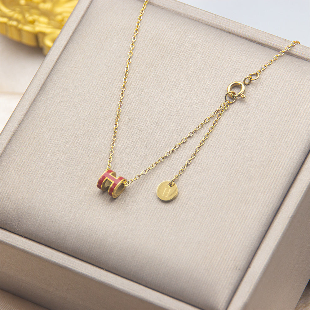 GOLDURA® H ENAMEL NECKLACE