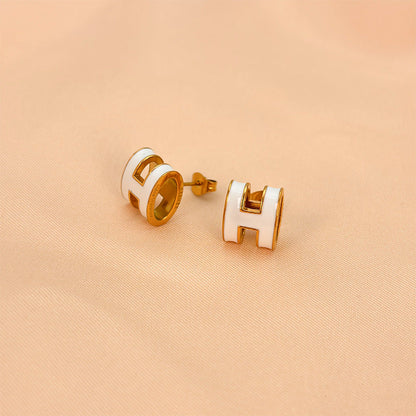 GOLDURA® H ENAMEL NECKLACE