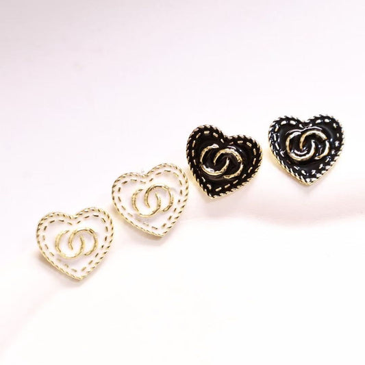 GOLDURA® DOUBLE C HEART EARRINGS