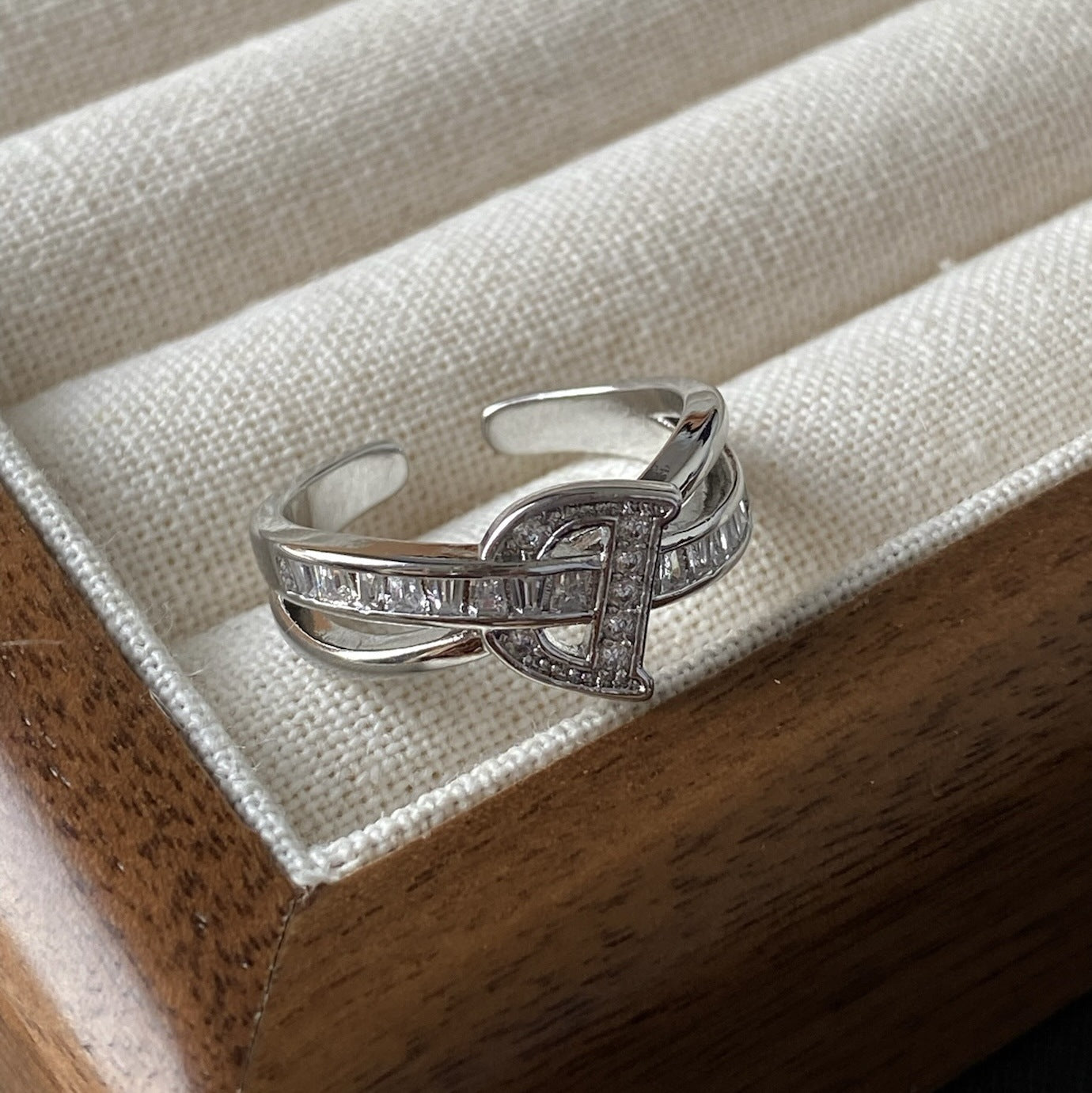 GOLDURA® D SIGNATURE PAVÉ RING