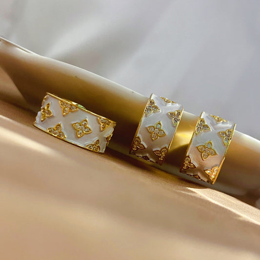 FOUR-LEAF CLOVER EARRINGS + RINGS