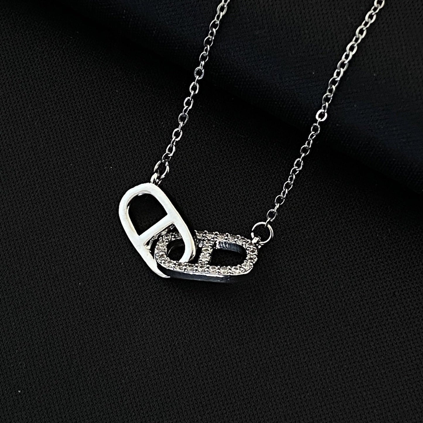 GOLDURA® DOUBLE C&D CRYSTAL NECKLACE
