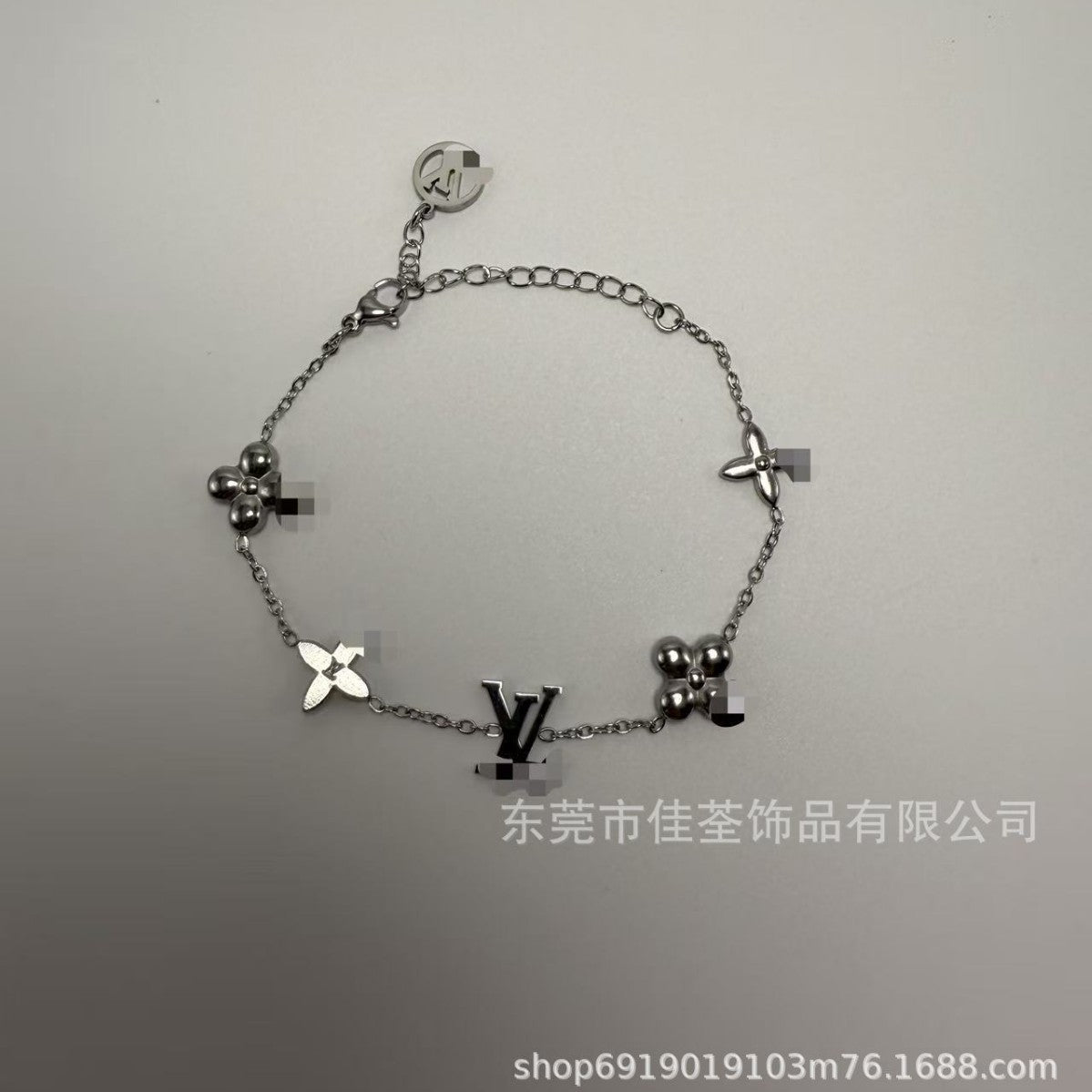 项链锁骨链手链脚链耳钉耳环钛钢v字饰品手链字母