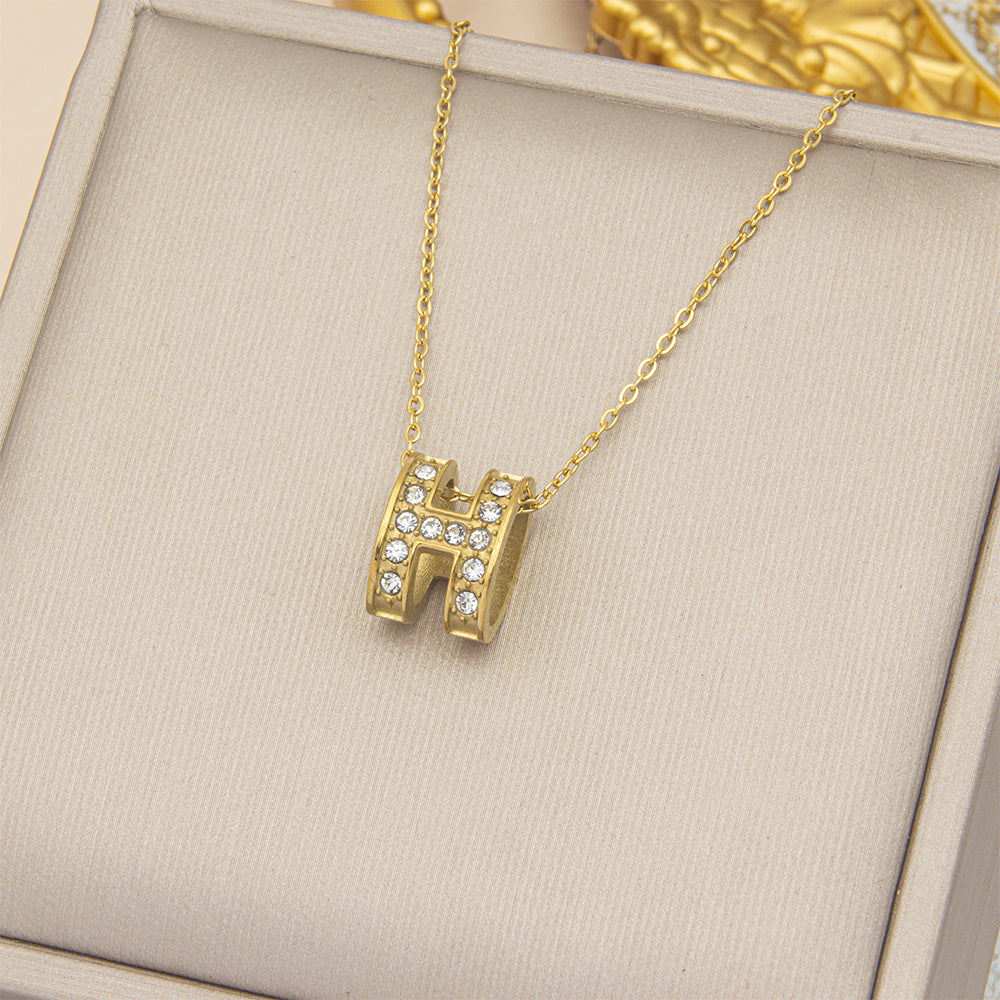 GOLDURA® H ENAMEL NECKLACE